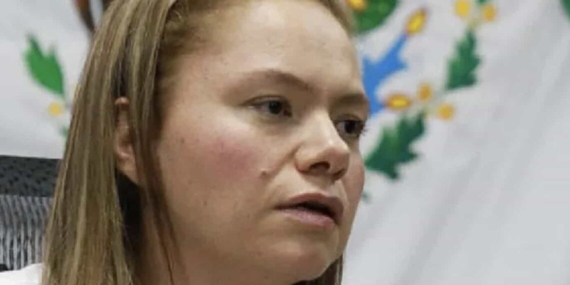 La diputada afirmó que, ante la falta de respuesta de las autoridades, la ciudadanía se debería defender a sí misma.