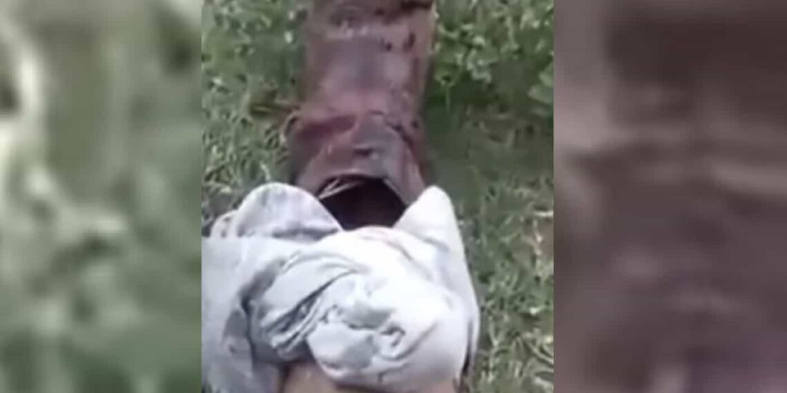 Por medio de un video en Facebook pidió ayuda a las autoridades locales para que acudieran a darle atención al rancho en el que se ubicaba.