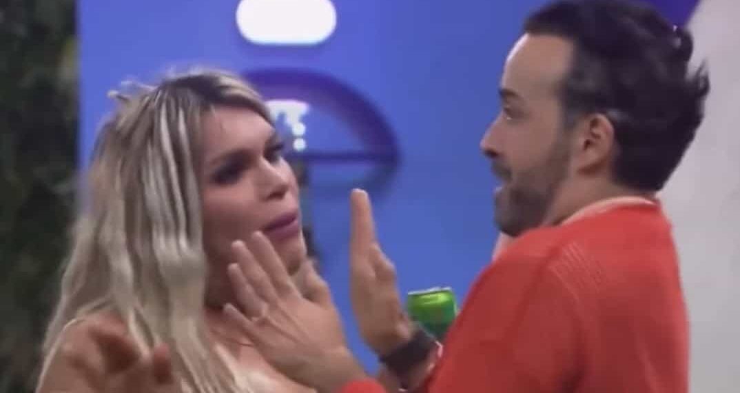 Al parecer, algunas personas desconocen que "Apio" es el apodo del cantante, no su nombre.