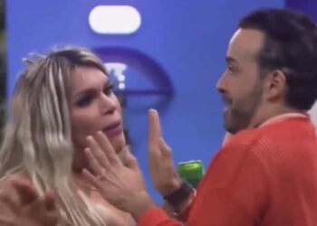 Al parecer, algunas personas desconocen que "Apio" es el apodo del cantante, no su nombre.