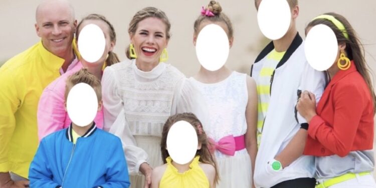 En el domicilio de Ruby Franke encontraron a un menor desnutrido con heridas abiertas y cinta adhesiva en sus extremidades.