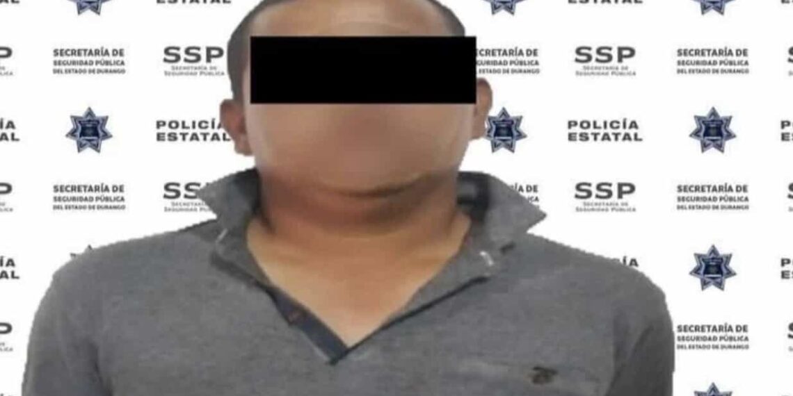 El hombre fue detenido por el delito de Violencia Familiar y trasladado a la prisión.
