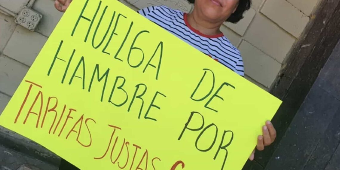 Marisela asegura que es imposible pagar el recibo de luz, con tarifas tan altas y el calor que azota al país.