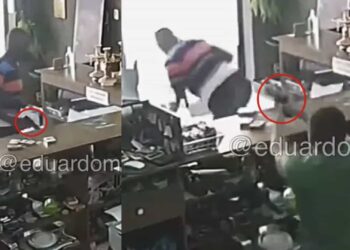 El ladrón quedó tendido en la entrada de la tienda a la que intentó robar.