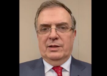 La denuncia fue hecha ante la Comisión Nacional de Honestidad y Justicia de Morena, organismo al que le presentó irregularidades que favorecían a Claudia Sheinbaum.