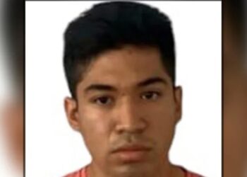 El hombre acusado de matar a una mujer que no quiso ser su novia y a toda su familia ha sido condenado a 138 años de prisión.