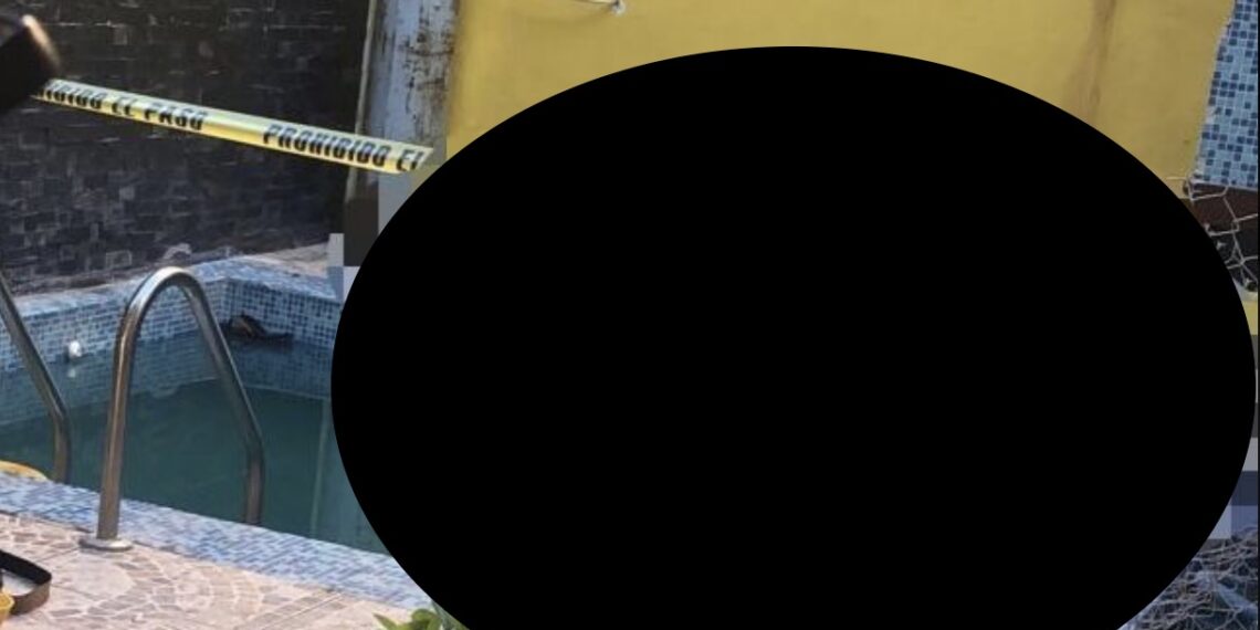 La pequeña logró salir con vida y fue atendida a tiempo por los servicios médicos municipales, quienes la trasladaron a un hospital del IMSS.