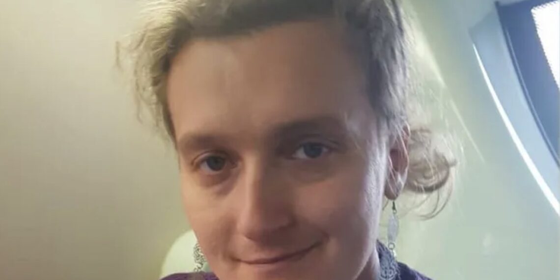 "Un hombre que hace que un bebé le chupe el pezón no está amamantando”, comentó una mujer.