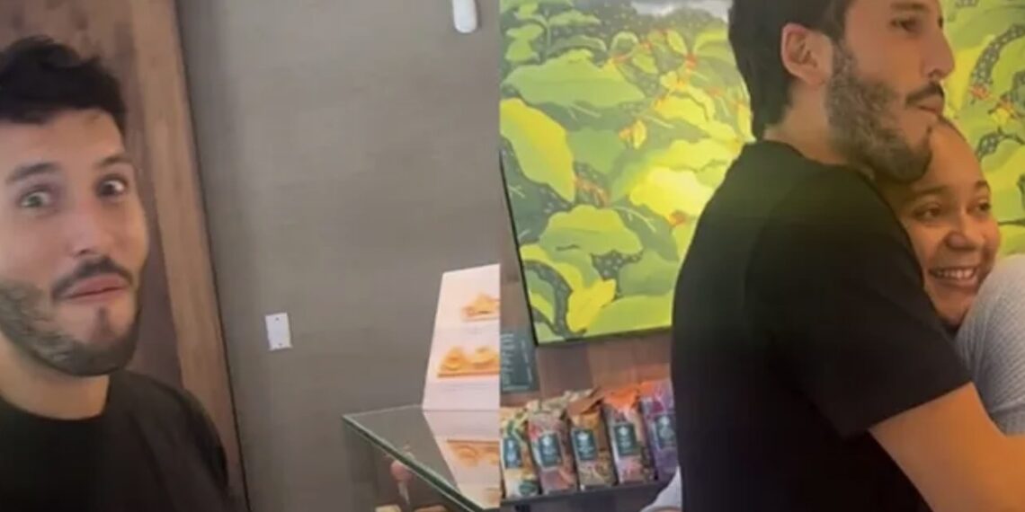 No es extraño que la barista haya confundido el nombre del cantante, pues ambas figuras comparten algunos duetos juntos.