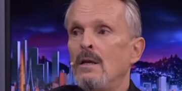 El cantante relató la angustia que vivió en el momento, además que le provocó un dolor de cabeza al día siguiente.