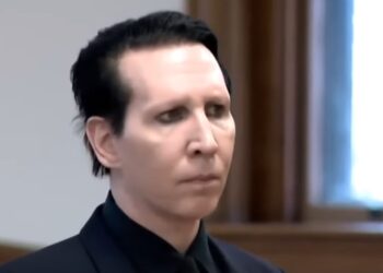 Marilyn Manson es sentenciado por agresión en concierto de 2019 en Nueva Hampshire.