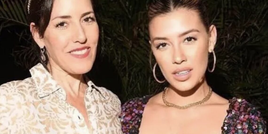 El vestido que vestía Michelle Salas es de un diseño costoso de la marca ‘Selezza London’.