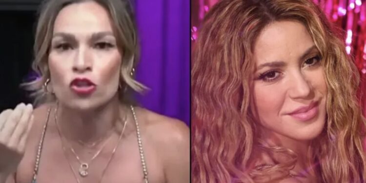 La bailarina y conductora de televisión recordó el momento agridulce que vivió al trabajar con la cantante colombiana.