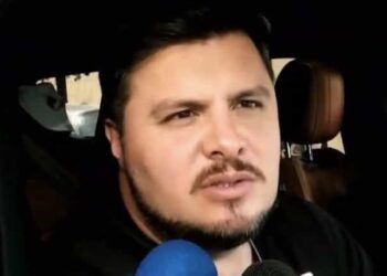 Además, Paul Stanley dijo haberse sometido a un procedimiento estético debido a que aún sigue con algunas de sus inseguridades.