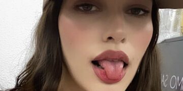 La famosa empleada del Oxxo, que es una sensación en redes, una vez más impresionó a sus seguidores.