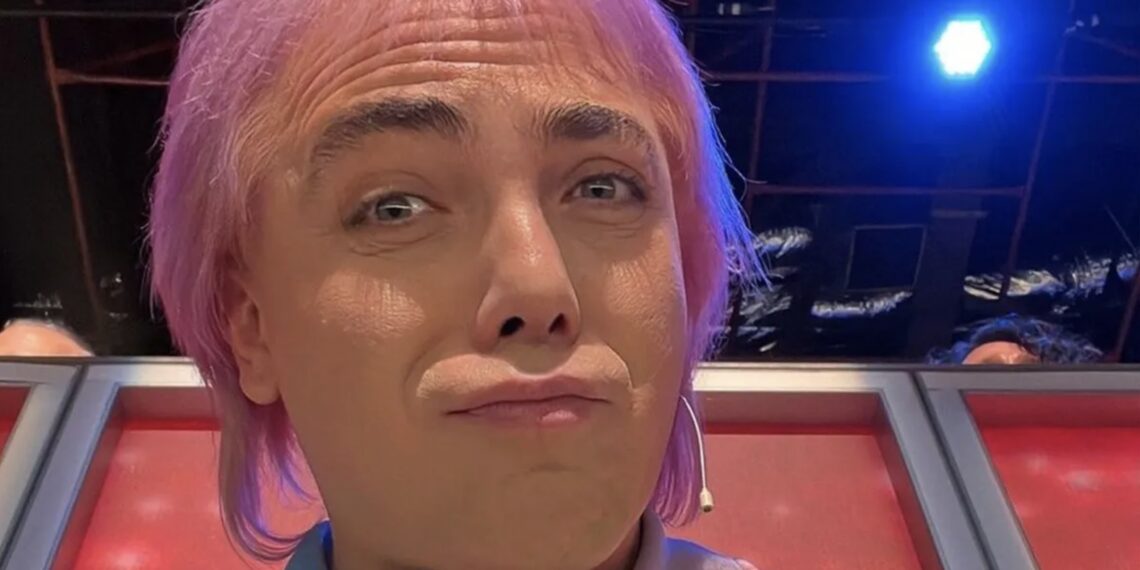 Cristian Castro volverá a ser papá, pues está esperando un hijo con una mujer argentina llamada Maite Barra, de acuerdo al periodista Guillermo Barrios.