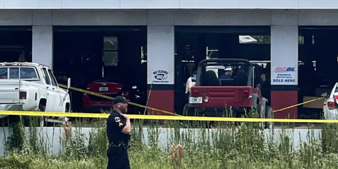 El ex cliente y el dueño del taller murieron al agredirse a balazos.