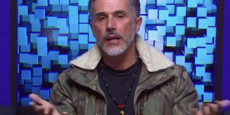 Sergio Mayer realizó un Instagram live, en el cual revela que estuvo a punto de ser arrollado por un conductor en estado de ebriedad