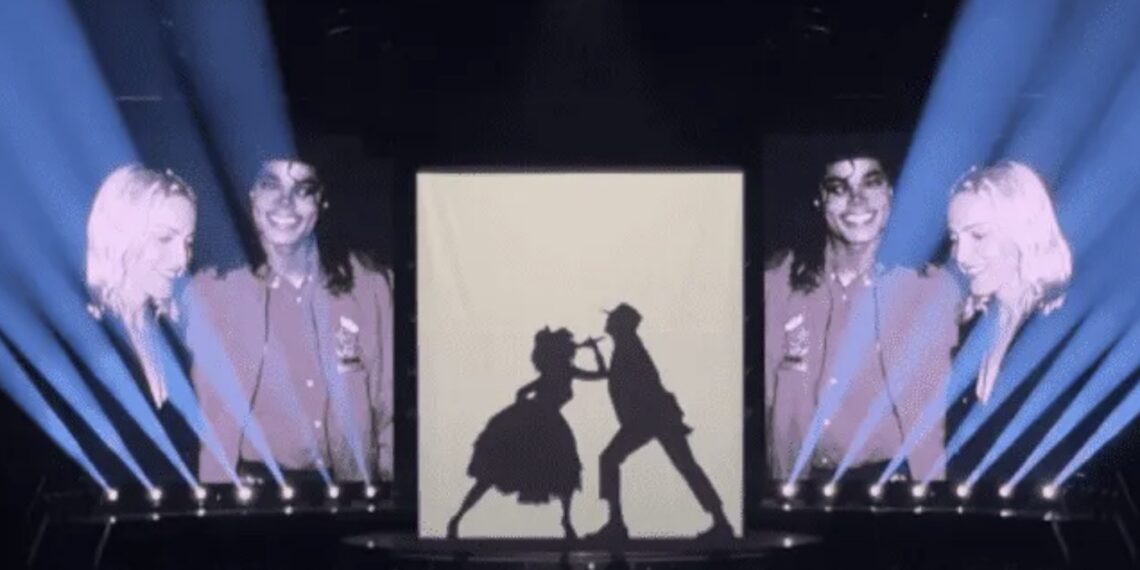 La cantante comparte el escenario con su hija Mercy y Bob The Drag Queen. Además, realiza un emotivo homenaje a Michael Jackson. La gira se convierte en un evento icónico con todas las entradas agotadas y momentos memorables en el escenario.