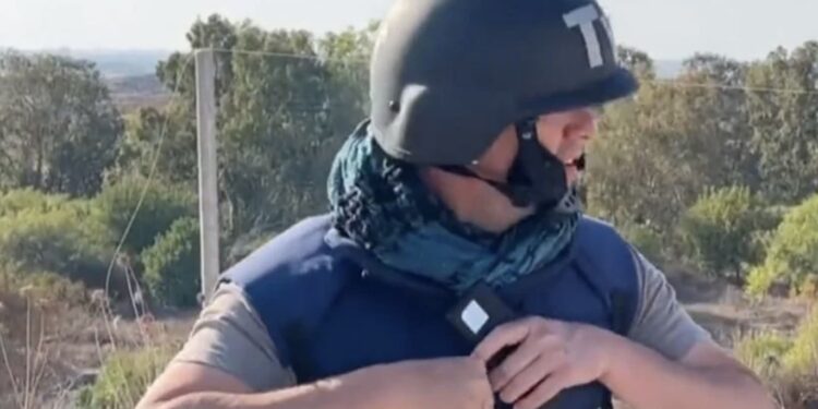 Reportero mexicano abandona cobertura tras caída de misil de Hamás en Israel