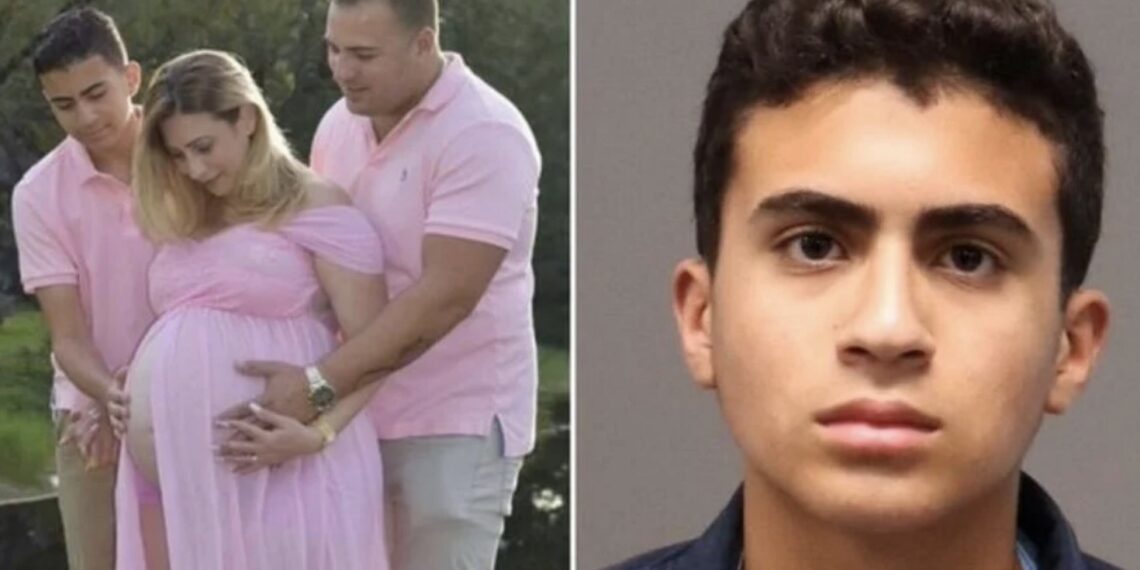 Hasta el momento la policía no ha revelado por qué Dereck Rosa mató a su madre.