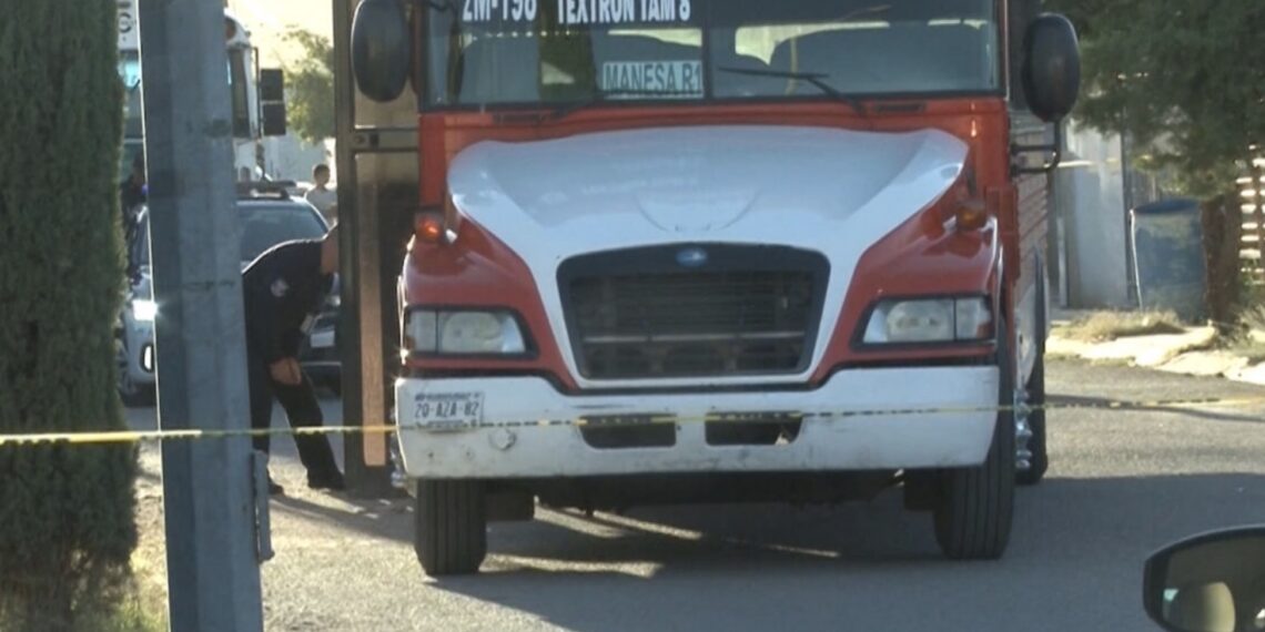 De acuerdo al informe policial, el menor fue atropellado por un camión de maquila que era conducía por su padre