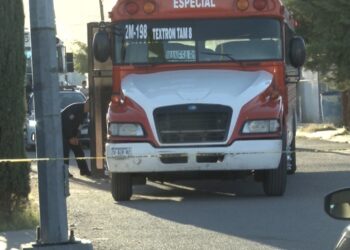 De acuerdo al informe policial, el menor fue atropellado por un camión de maquila que era conducía por su padre