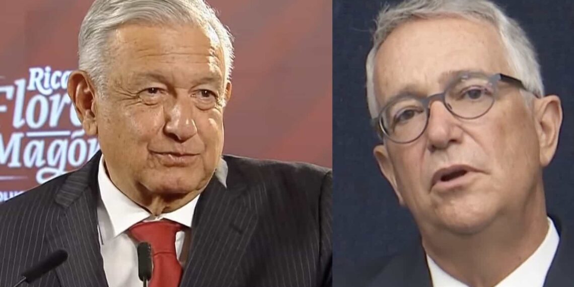 López Obrador sostiene la importancia de pagar al SAT, algo que el empresario ha rechazado públicamente en reiteradas ocasiones.