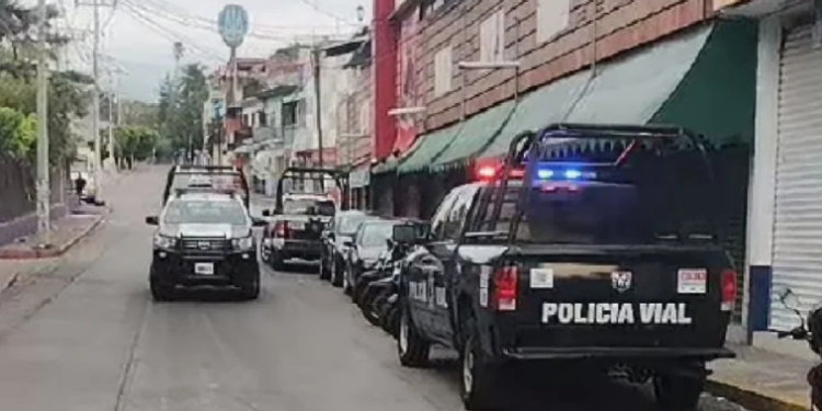 Al menos dos personas más resultaron heridas en el enfrentamiento entre civiles armados y elementos de la Secretaría de Protección y Auxilio Ciudadano.