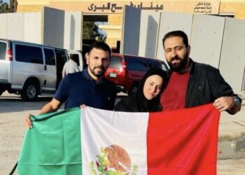 Hamás mantiene entre sus cientos de rehenes a dos mexicanos identificados como Ilana Gritzewsky y Orión Hernández.