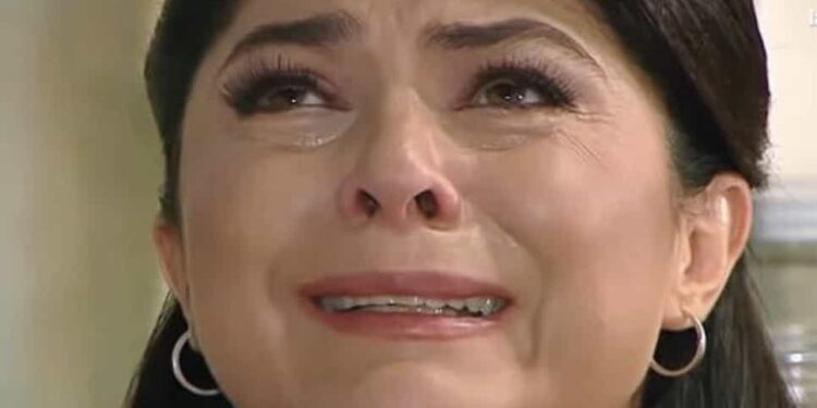 La reina de las telenovelas rompió el silencio y salió a desmentir los rumores sobre los presuntos trámites de divorcio con Omar Fayad.