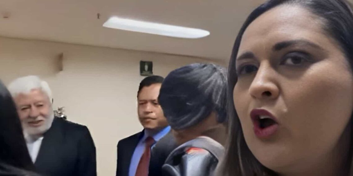 Cynthia López señaló que la prioridad era Acapulco y no las "tonterías" del investigador.