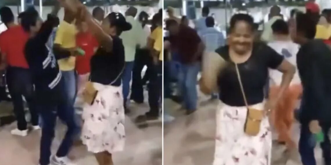 Mujer que bailaba en una fiesta muere de repente tras caer al suelo