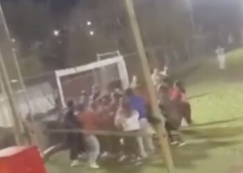 Los equipos de softbol que participaron además de las porras fueron dados de baja del torneo.