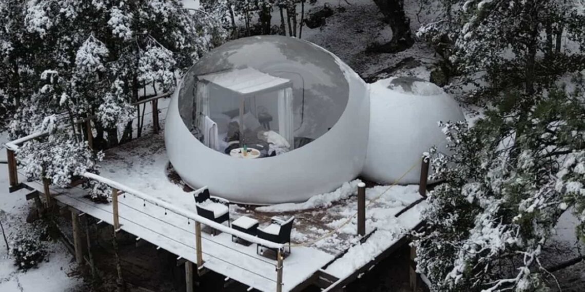 El resort es popular por sus paisajes hermosos, ya que se cubren totalmente de nieve durante la temporada invernal, ofreciendo un espectáculo casi mágico.