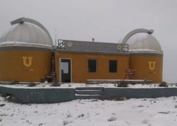 El evento meteorológico trajo nevadas y caída de aguanieve en varios puntos del país, entre ellos el sur de Nuevo León.