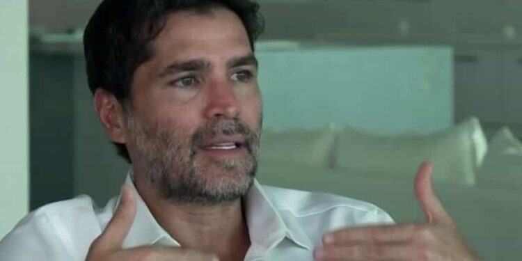 Actualmente Eduardo Verástegui cuenta con alrededor de 100 mil firmas y debe reunir un millón antes del 6 de enero de 2024.