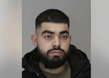 Byron Carrillo, de 21 años, se molestó porque su pareja sentimental lo dejó.