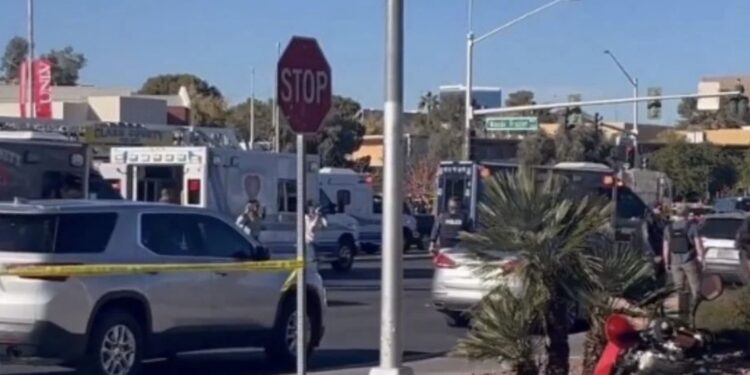 La Policía de Las Vegas instó a que los ciudadanos eviten la zona.