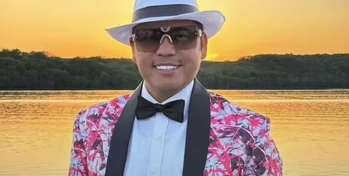 El comediante fue atacado con un arma blanca en varias ocasiones cuando llegó a la cita.