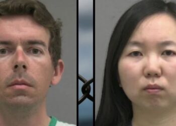 Las investigaciones iniciaron cuando uno de los niños contó a su maestra lo que sucedía, ya que no quería regresar a casa.