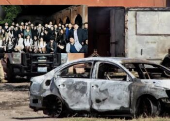 Se dio a conocer que el ataque se cometió porque los asistentes de la posada, le negaron la entrada a los agresores.