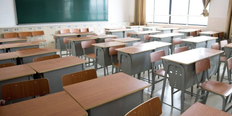 Como cada fin de mes, habrá Consejo Técnico Escolar por lo que más de 24 millones de alumnos de primarias y secundarias públicas del país tendrán su primer "puente"