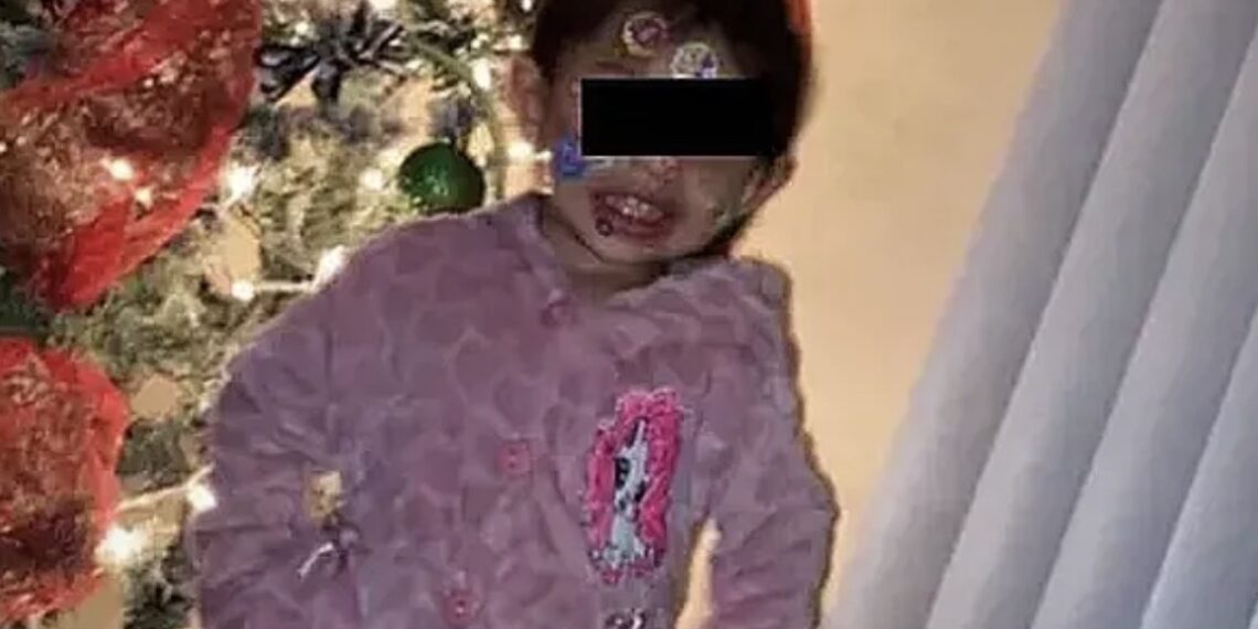 De acuerdo a la policía local, el hombre había salido a trabajar en su camioneta, sin embargo, regresó a casa porque se le había olvidado algo.