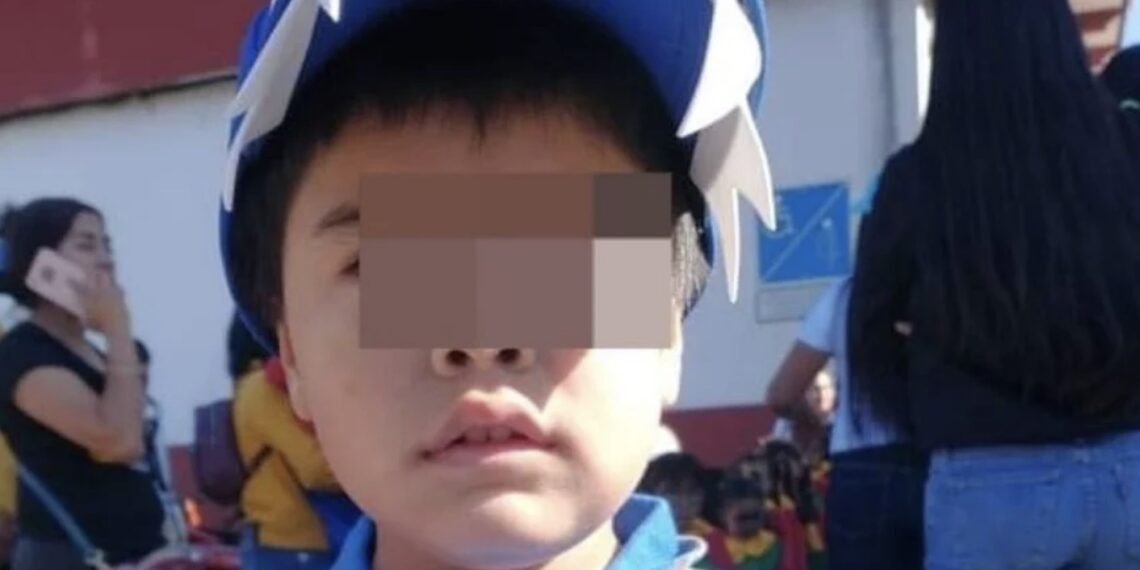 Cristian, de acuerdo a sus papás, no hablaba bien porque padecía autismo y el día de su desaparición se encontraba con sus abuelitos.