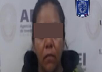Vinculan a proceso a mujer por el homicidio de tres hombres.