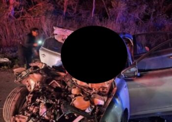 Los jóvenes se dirigían a una fiesta; el conductor iba a exceso de velocidad y se impactó contra una pipa estacionada, en Yucatán