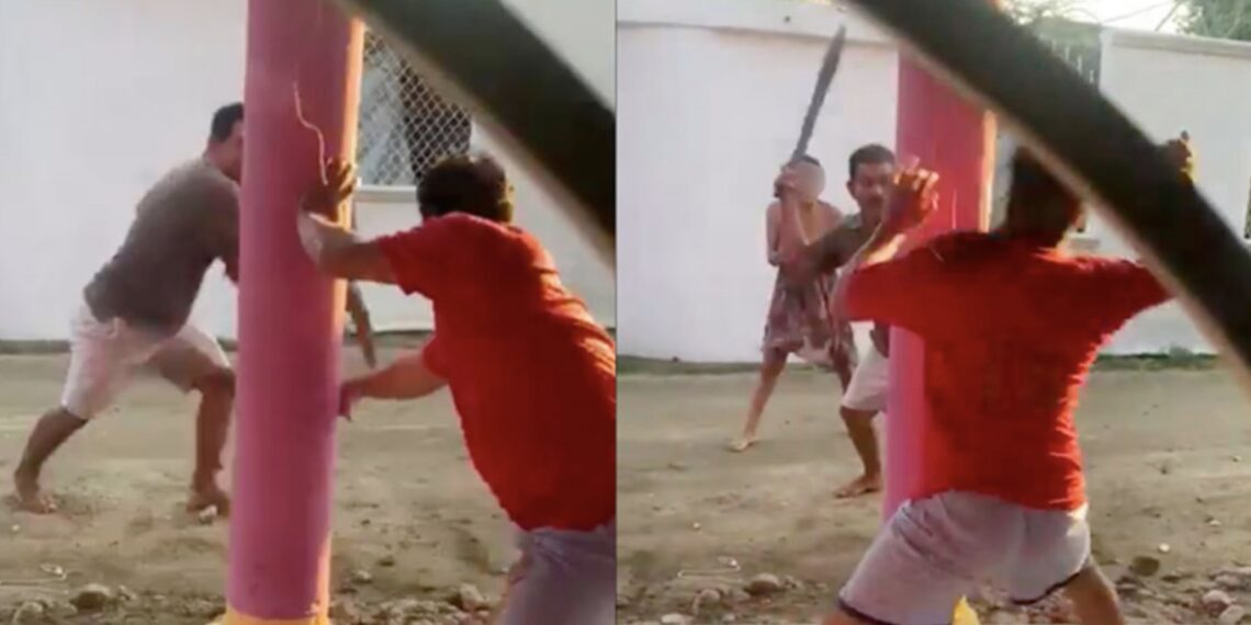 Un enfrentamiento a machetazos entre dos hombres fue exhibido en redes sociales