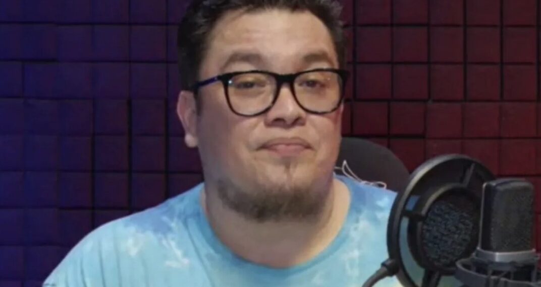 El comediante Franco Escamilla lanzó una queja hacia una marca de salsas tras escuchar la mala experiencia que Iván Fematt