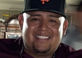 Jesús Pérez, de 29 años, quedó atrapado mientras se encontraba en un tanque de agua en Providence Village.